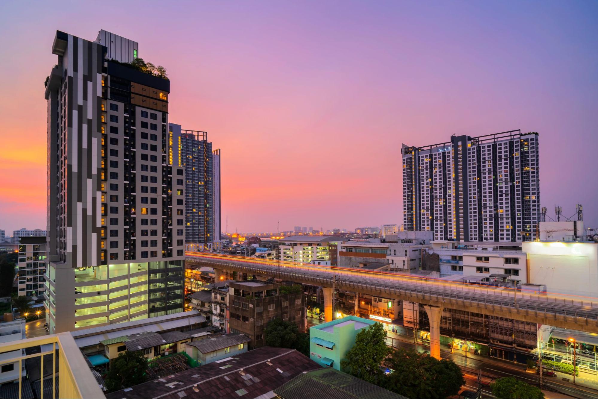 คอนโดหรู