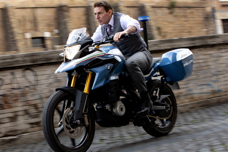 mi tom cruise bike 003