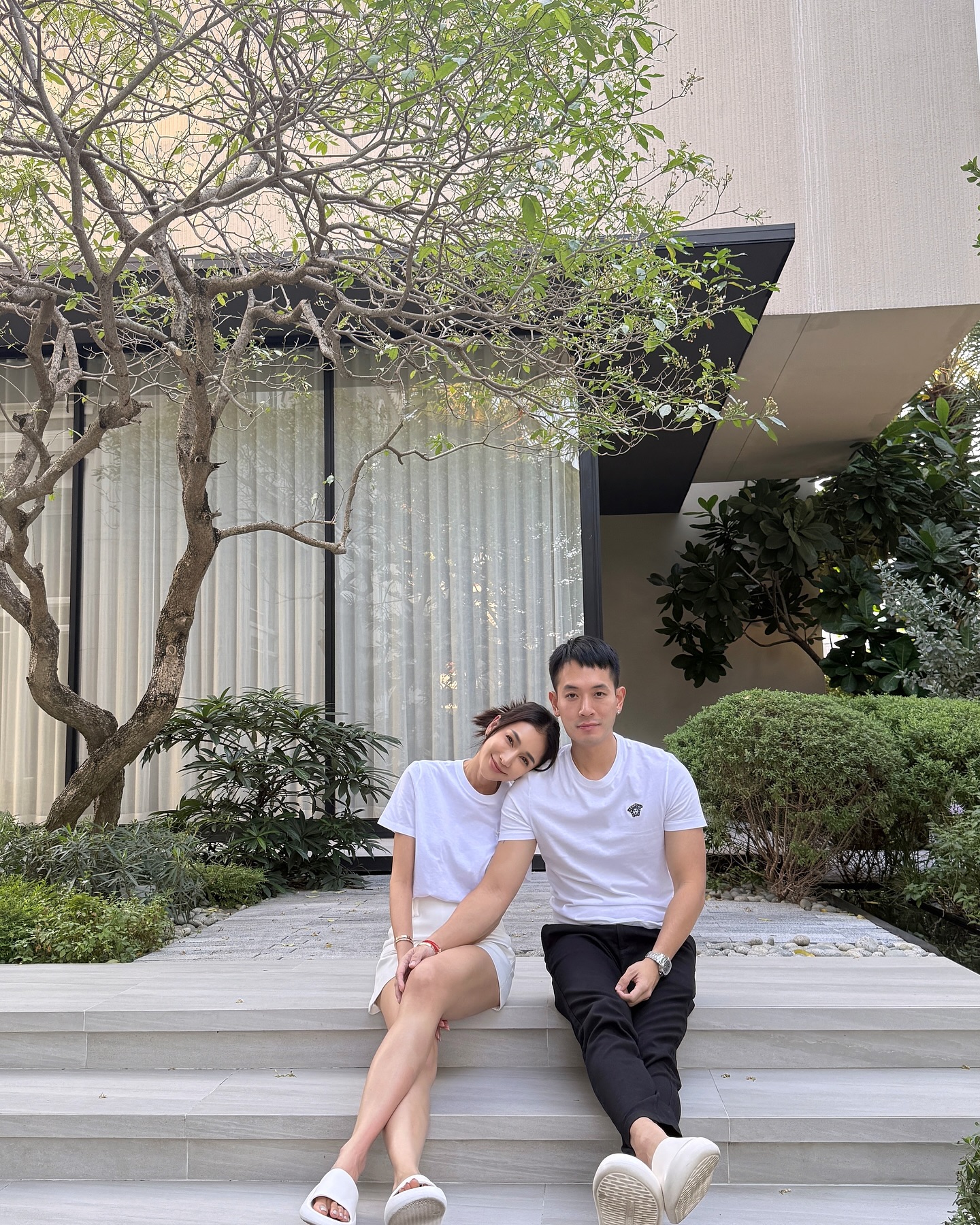 noeychotika 1746503211653