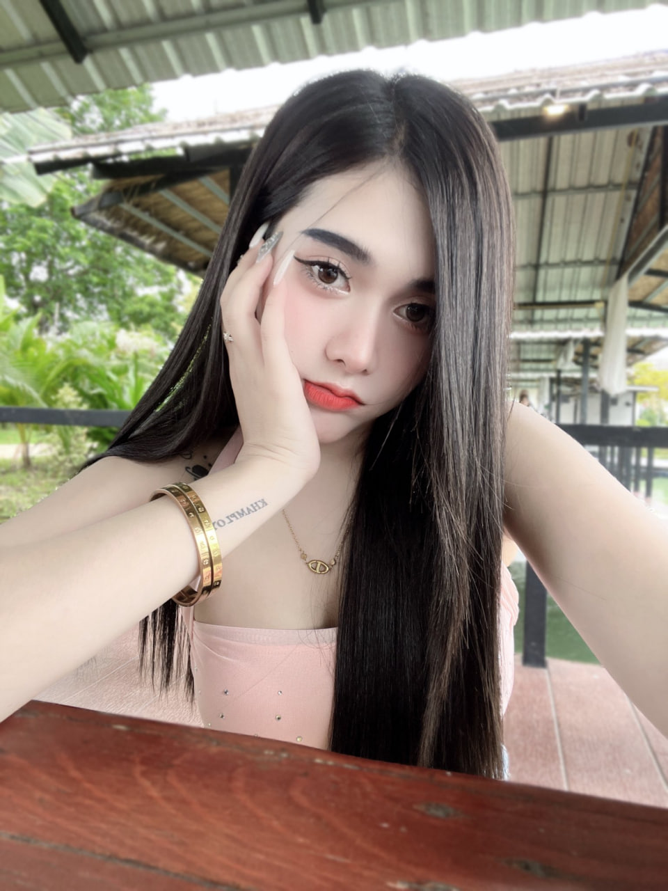 โปรไฟล์ กิ๊ฟ