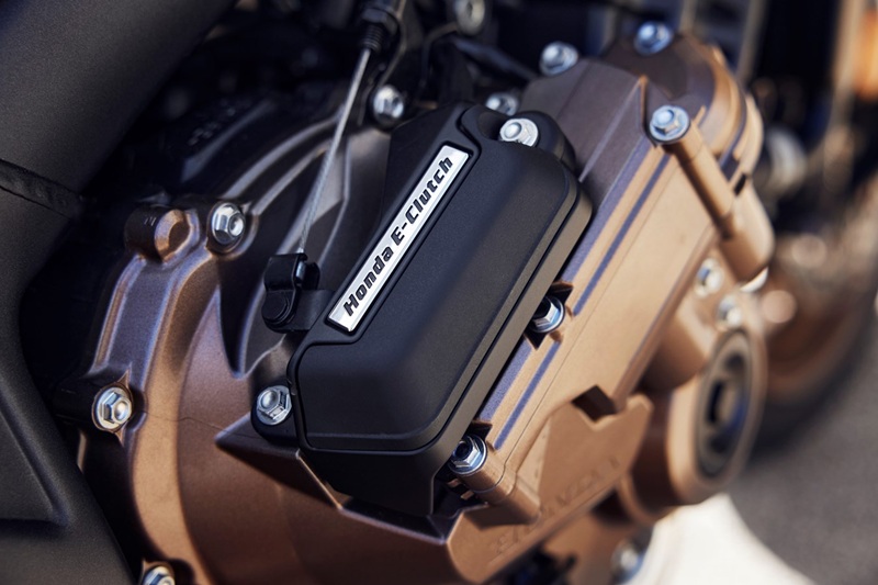 quickshifter vs e clutch 013
