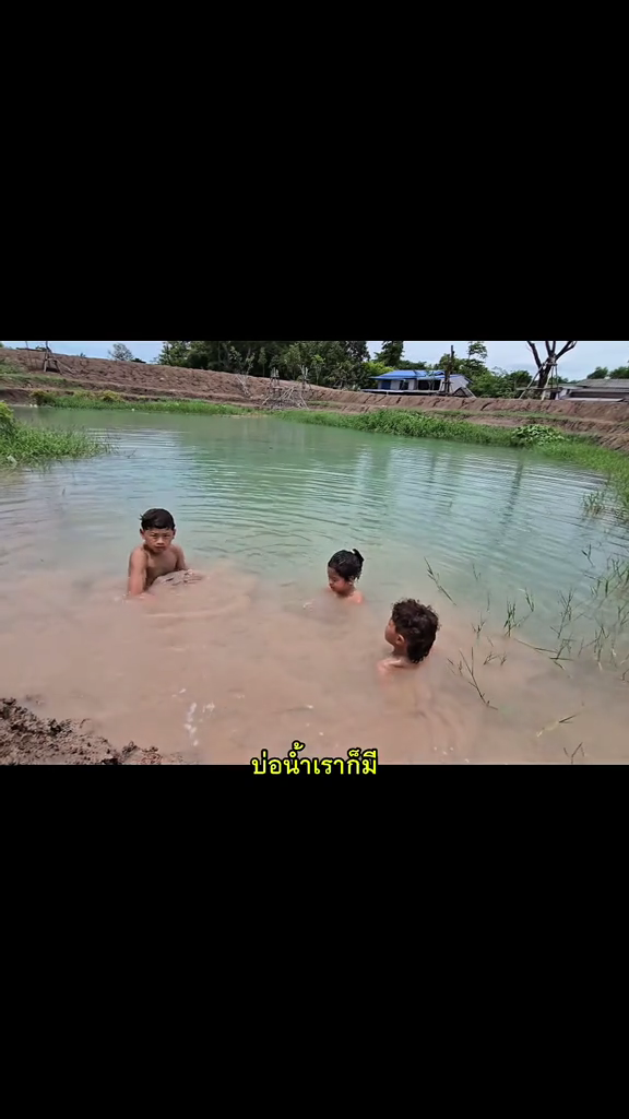 snaptik 7506360017528950037 mp4 000028200