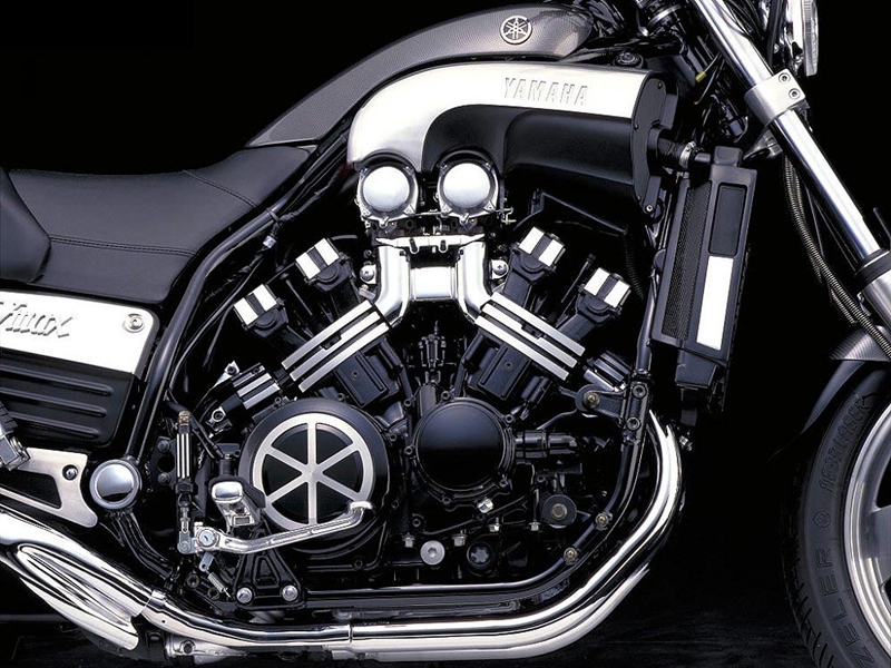 yamaha vmax bike history 006